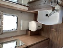 2016 COACHMAN VIP 545 5.jpg